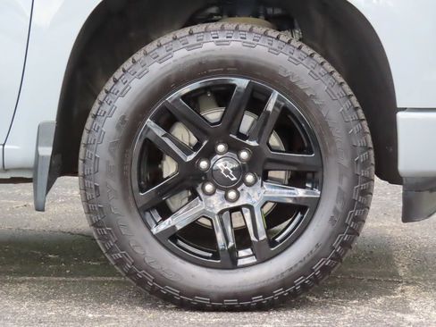 Certified 2024 Chevrolet Silverado 1500 RST w/ Z71 Off-Road Package AWD/4WD image 14