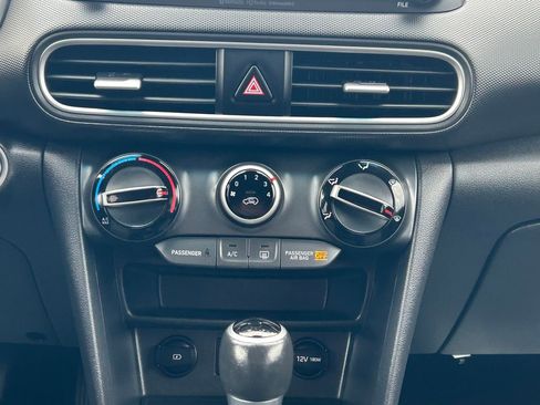 Used 2019 Hyundai Kona SEL image 26