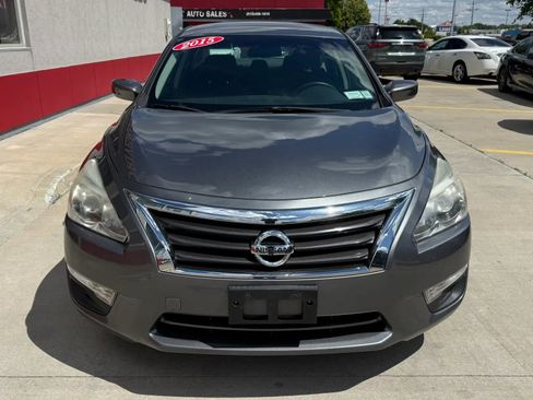 Used 2015 Nissan Altima 2.5 S w/ Sport Value Package FWD image 5