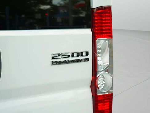 Used 2023 RAM ProMaster 2500 FWD image 42