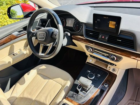 Used 2018 Audi Q5 2.0T Premium image 25