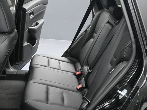 New 2026 Nissan Rogue SV image 21