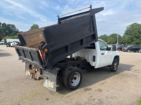 Used 2009 GMC Sierra 3500 W/T w/ Snow Plow Prep Package image 6