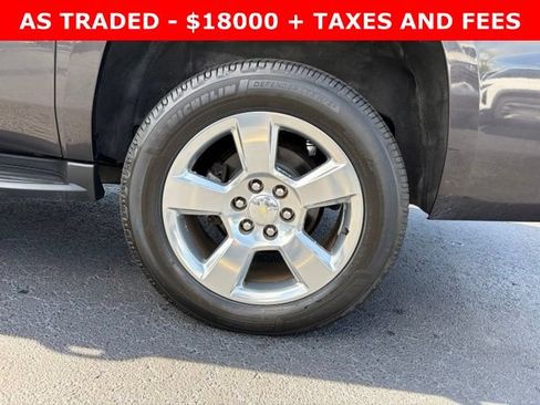 Used 2018 Chevrolet Suburban LT AWD/4WD image 10