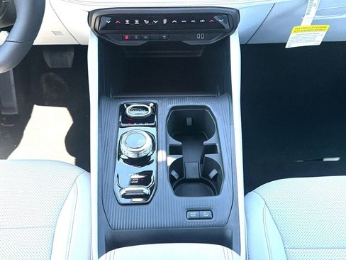 New 2026 Jeep Cherokee Limited image 21