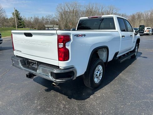 Used 2024 Chevrolet Silverado 2500 W/T w/ WT Convenience Package image 3