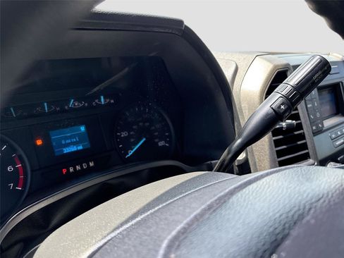 Used 2020 Ford F350 XL RWD image 16