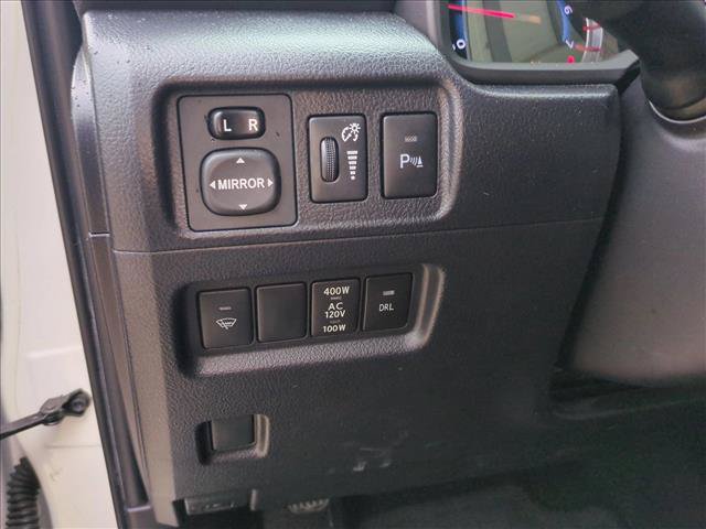 Used 2017 Toyota 4Runner Limited RWD image 13