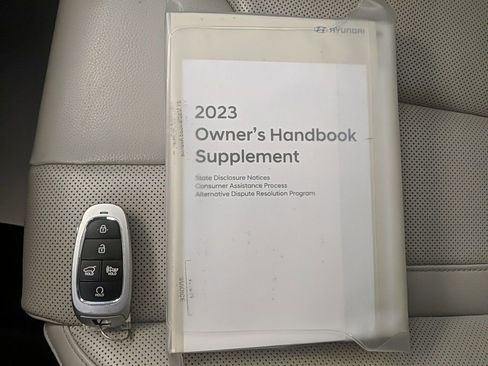 Used 2023 Hyundai Palisade Limited image 34