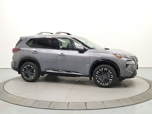 Used 2026 Nissan Rogue Platinum w/ Platinum Premium Package AWD/4WD image 8