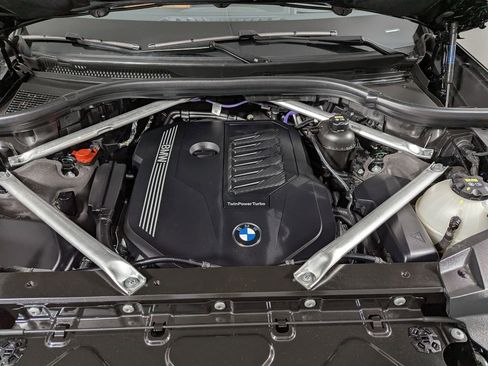 Certified 2022 BMW X7 xDrive40i w/ Premium Package image 52