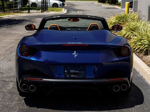 Used 2019 Ferrari Portofino image 4