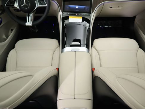 New 2026 Mercedes-Benz GLC 300 image 18