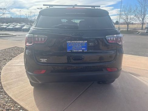 Used 2019 Jeep Compass Altitude image 7