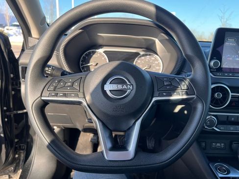 Used 2024 Nissan Sentra SV image 16