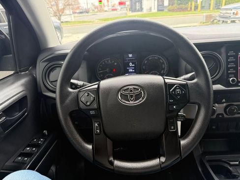 Used 2023 Toyota Tacoma SR image 13