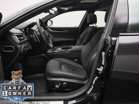 Used 2023 Maserati Ghibli Modena Q4 image 19