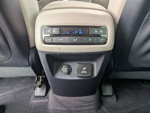 Used 2024 Hyundai Palisade Limited AWD/4WD image 39