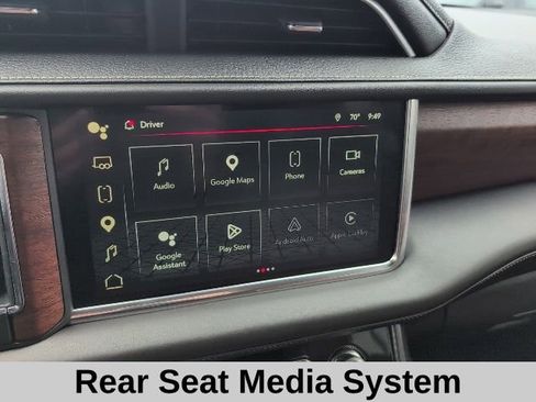 Used 2024 GMC Yukon Denali Ultimate AWD/4WD image 6