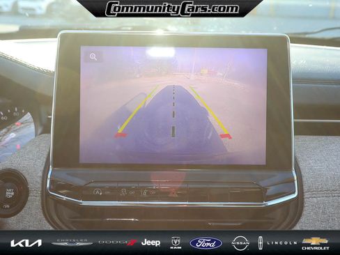 Used 2022 Jeep Compass Latitude image 17