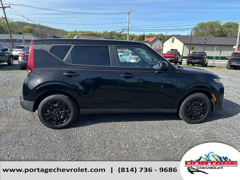Used 2021 Kia Soul LX FWD image 7