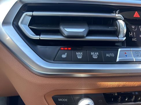 Used 2021 BMW 330i Sedan w/ Premium Package image 24