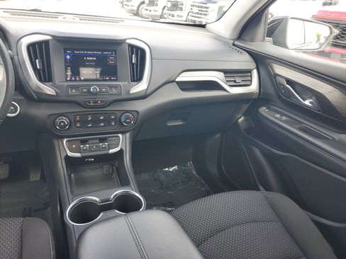 Used 2024 GMC Terrain SLE FWD image 16