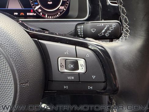 Used 2019 Volkswagen Golf R 4-Door image 28