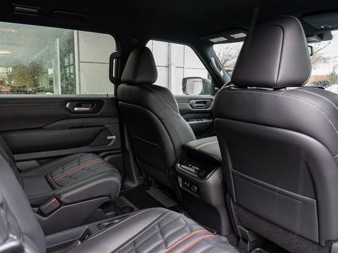 New 2026 Nissan Armada PRO-4X w/ Captain's Chari Seat Package AWD/4WD image 28
