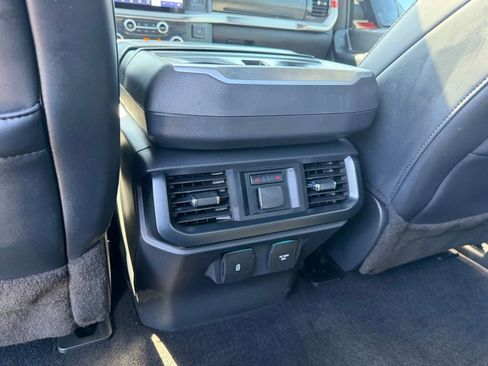 Used 2023 Ford F150 Raptor w/ Raptor Carbon Fiber Package AWD/4WD image 26