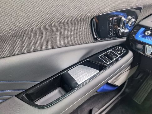 New 2026 Cadillac Optiq V AWD/4WD image 18