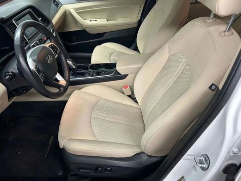 Used 2019 Hyundai Sonata SEL w/ Tech Package 02 image 9
