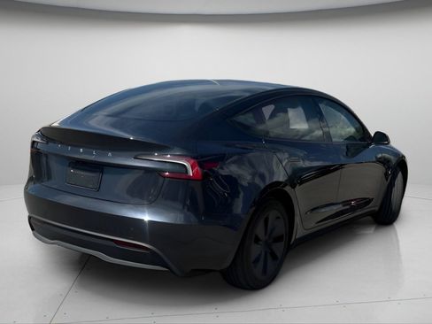 Used 2025 Tesla Model 3 Long Range RWD image 5