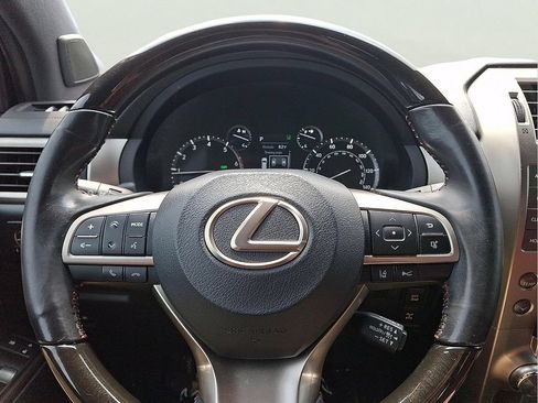 Used 2020 Lexus GX 460 Premium w/ Premium Package AWD/4WD image 27