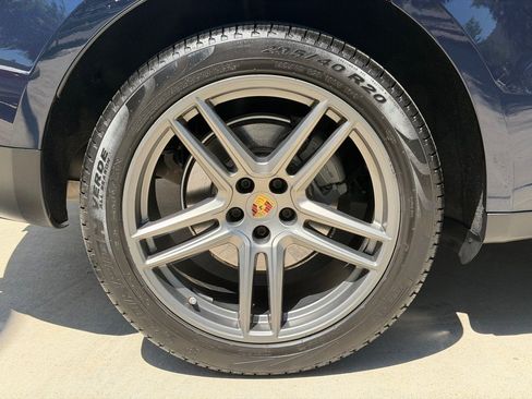Used 2021 Porsche Macan S AWD/4WD image 19