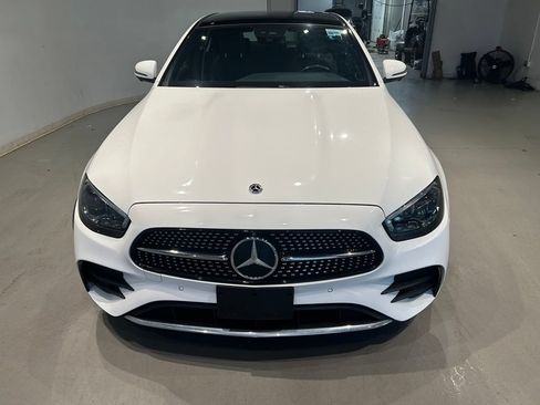 Used 2023 Mercedes-Benz E 350 4MATIC Sedan w/ Premium Package image 9