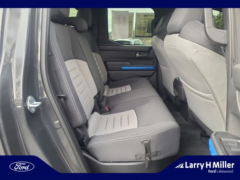 Used 2024 Toyota Tacoma TRD Sport image 18