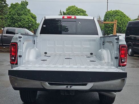 New 2026 RAM 2500 Tradesman AWD/4WD image 10