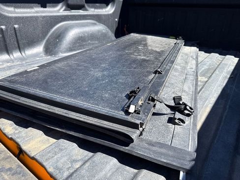 Used 2018 Chevrolet Silverado 1500 LT w/ All Star Edition image 44