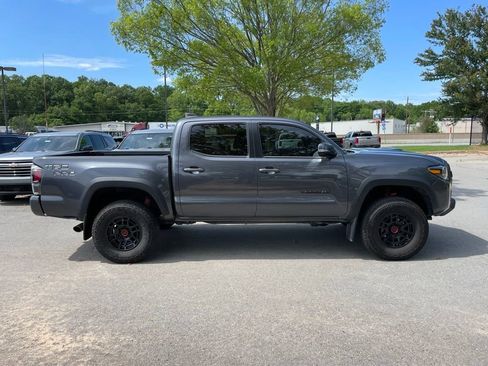 Used 2023 Toyota Tacoma TRD Pro AWD/4WD image 8