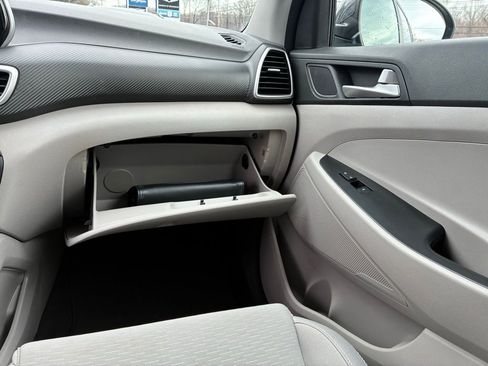 Used 2019 Hyundai Tucson SE w/ Cargo Package image 36