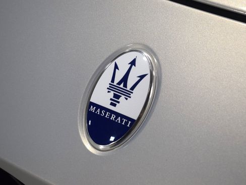 Certified 2023 Maserati Grecale Modena AWD/4WD image 3