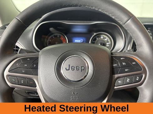 Used 2022 Jeep Cherokee Limited w/ Mopar Interior Package AWD/4WD image 13