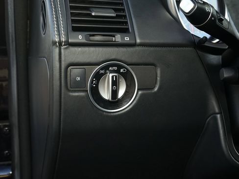 Used 2018 Mercedes-Benz G 550 Squared image 29