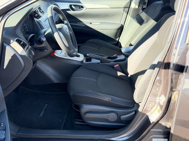 Used 2014 Nissan Sentra S FWD image 19