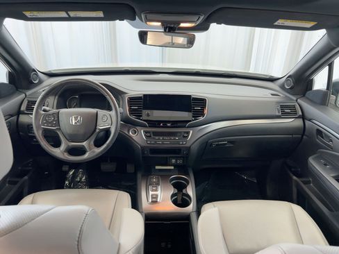 Used 2023 Honda Passport EX-L image 17