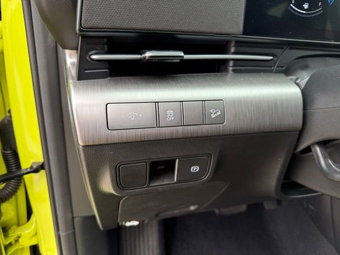 Certified 2024 Hyundai Kona SEL image 11