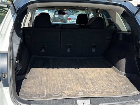 Used 2018 Subaru Outback 2.5i Premium AWD/4WD image 13