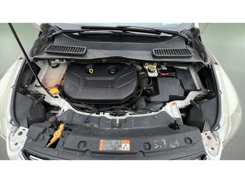 Used 2013 Ford Escape SE image 32