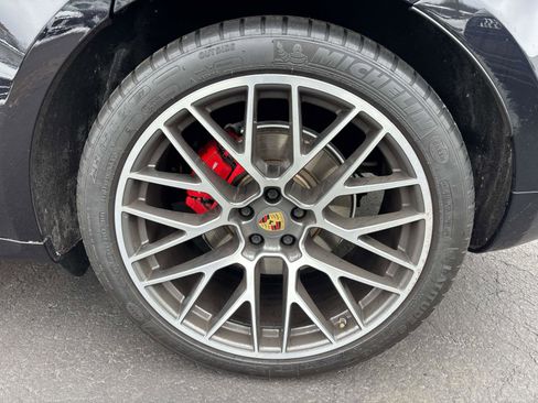 Used 2021 Porsche Macan GTS image 5